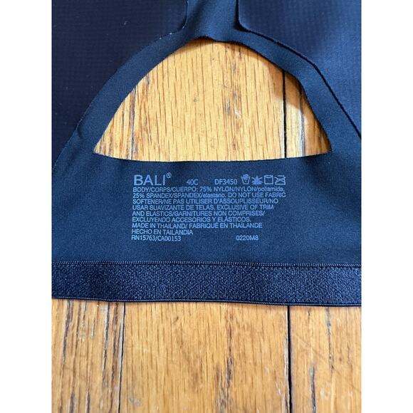 Bali Bra Womens 40C Black Molded Cups Back Smoothing Comfort Full Cup DF3450 - Picture 2 of 5